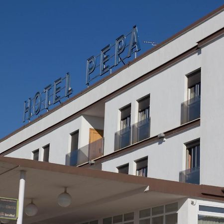 Hotel Pepa Villafranca de Ebro Dış mekan fotoğraf