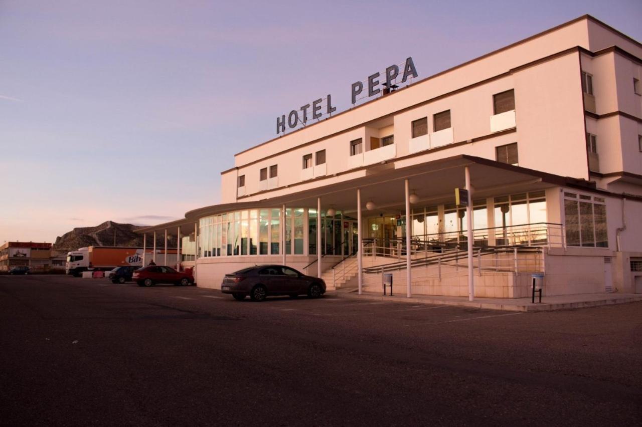 Hotel Pepa Villafranca de Ebro Dış mekan fotoğraf
